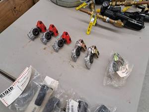 Lot of (6) Air Glide Hands (New)