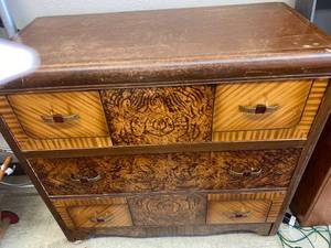 lot 169 image: Antique 3 Drawer Dresser, Needs TLC