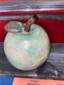 lot 154 image: Terracotta Apple Bank