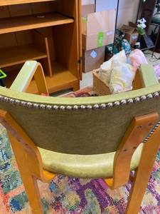 lot 267 image: Mid Century Modern Thonet Bros. Bentwood Arm Chair