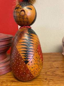 lot 708 image: 2 Pieces of Ethnic Decor Items