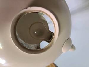 lot 34 image: Mid Century Modern Mushroom Floor Lamp