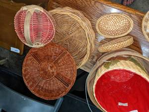 lot 369 image: Baskets Galore