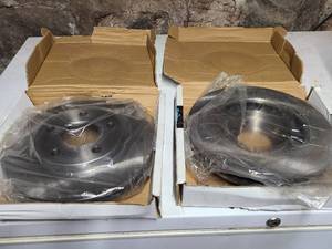 lot 27 image: ))ACDelco Silver 18A812A Front Disc Brake Rotor Medium PAIR (2)