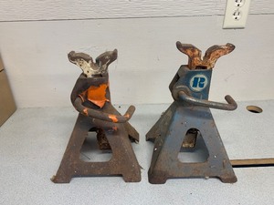 Set Of Jack Stands