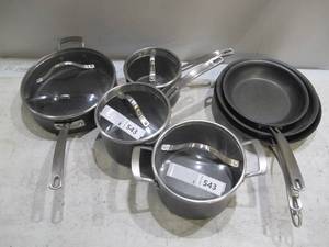 lot 543 image: Kirkland 11-Piece Cookware Set - Non-Stick