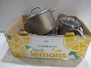 lot 544 image: Calphalon 8 Piece Stock Pot and Lids Set - Bronze