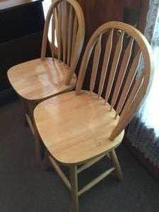 2 bar chairs