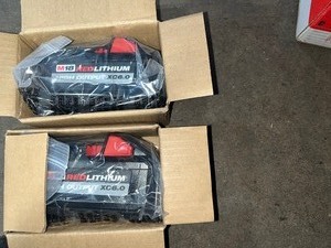 Milwaukee M18 18-Volt Lithium-Ion High Output Starter Kit with Two 6.0 Ah Battery and Charger