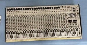 lot 15 image: Behringer EuroDesk Model SL3242FX-PRO 32-Channel Analog Audio Mixer  Pro Sound Mixing Console w Effects