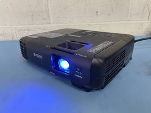 lot 24 image: Epson PowerLite 1222 Wireless High-Performance 3000-Lumen Brightness XGA 3LCD Projector
