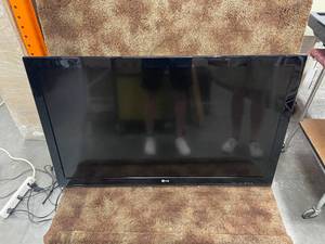 lot 41 image: LG 47 1080p 120Hz LCD TV  Television  Display - Model 47CS570
