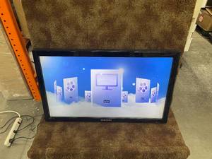 lot 77 image: Samsung CX Series 40 Digital Signage  Monitor 1080p HD Widescreen 169 Display - Model 400CX-2