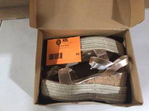 Amazon Truffle casual low mid heel or ankle strap rose gold 8&nbspOpen Box&nbsp