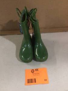 Amazon Green Rainboots Size 3&nbsp&nbspOpen Box&nbsp