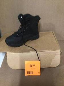 Mens Waterproof Winter Snow Boots Size 9