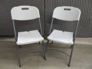 PAIR OF HEAVY DUTY FOLDING PLASTIC CHAIRS.