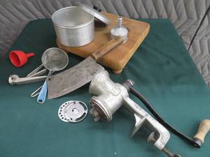 VINTAGE KITCHEN LOT