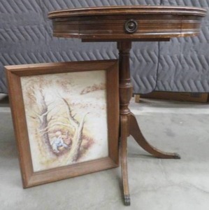 VINTAGE ROUND TABLE