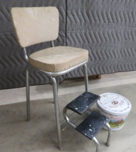 VINTAGE KITCHEN STEPSTOOL CHAIR  TIN