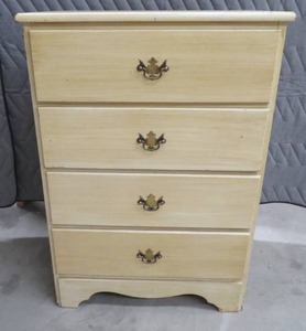 BLONDE 4 DRAWER DRESSER