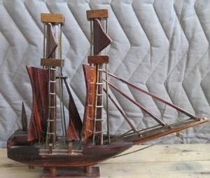 VINTAGE WOODEN SAILING SHIP