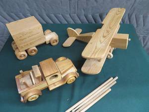 WOODEN TOYS