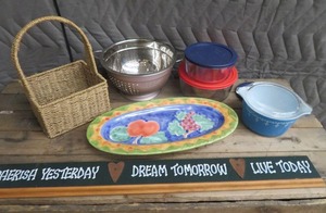 MISC KITCHEN LOT