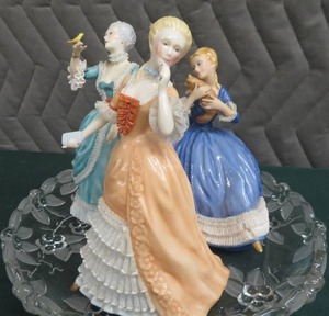 3 FRANKLIN PORCELAIN LACE FIGURINES