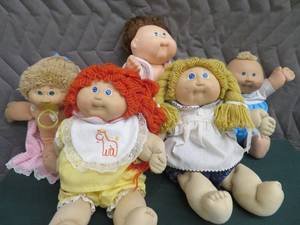 5 CABBAGE PATCH KIDS
