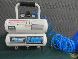PULSAR 2 GALLON AIR COMPRESSOR