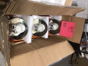lot 5 image: Lot with 7 hallowenn water globe Customer Returns See Pics