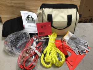 lot 85 image: Mix Lot of Small Tools and Gloves - Review all pictures