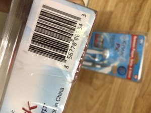 lot 71 image: 2pk Sonic Pic as Seen on TV Removes Plaque Tartar Stains Whitens Teeth Healthier