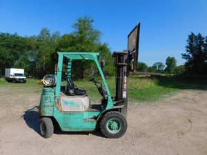 1994 Mitsubishi FG25B Forklift