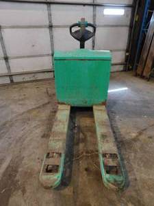 2017 Mitsubishi Electric Pallet Jack