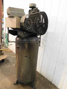 Vertical Air Compressor