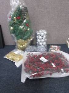 Assorted Holiday Dcor...