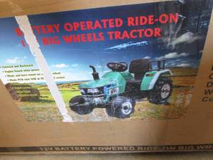 Blazin Wheels 12V Big Wheel Tractor...