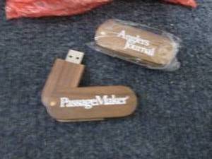 33 Promo Folding Wooden Case Flash ...