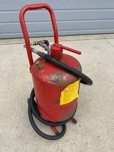 SAND BLASTER TANK