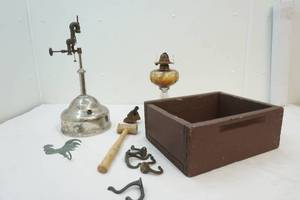 oil lamp, kerosene lamp