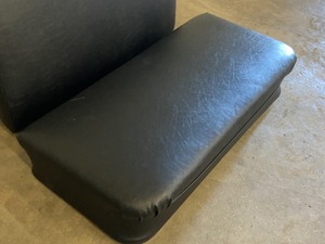 lot 29 image: 2-Piece Bench Seat For 1929 Ford Model-A Roadster Pickup Truck