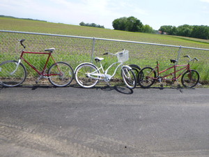 lot 34 image: 3 Bicycles