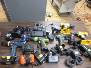 lot 95 image: Lot of Electric Drills