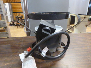 lot 103 image: Turkey Cooker