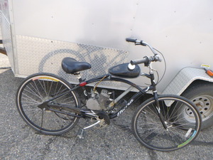 lot 136 image: Electrica Cruiser Motorized Bicycle