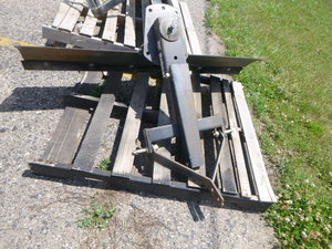 lot 1 image: Bobcat 3 Point Back Drag Blade