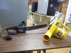 lot 146 image: Chain Saw and Blower