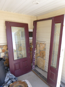 lot 160 image: Exterior Door